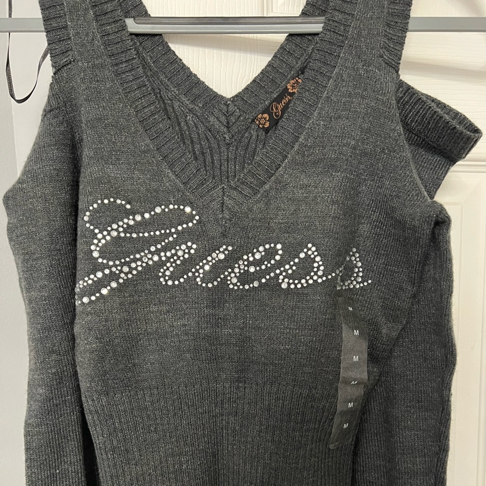 Guess Dark Coal Heather Top 🩶 Size Medium